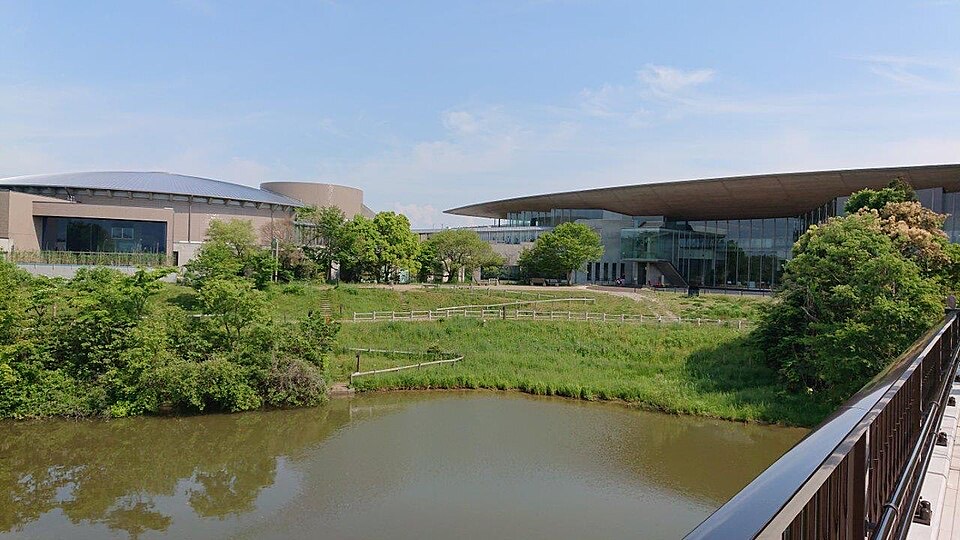 滋賀県立琵琶湖博物館の外観